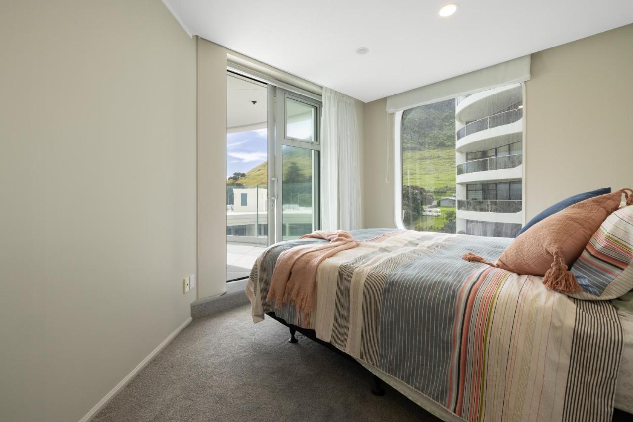 Spacious Oceanside Oasis Mount Maunganui Exterior foto